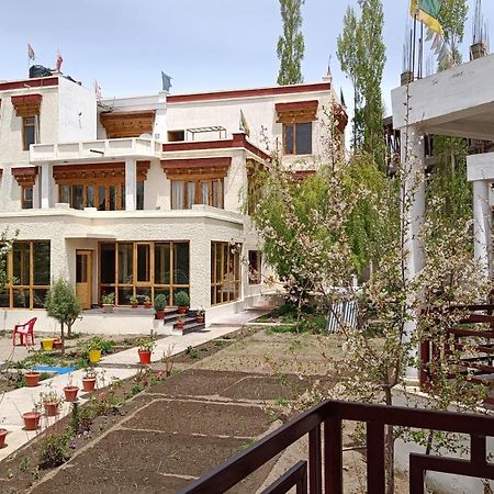 Niri-La Guest House Leh Zewnętrze zdjęcie